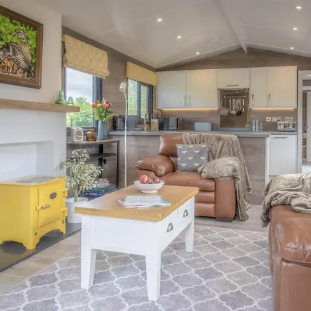 Mallard House Tatil Evi *