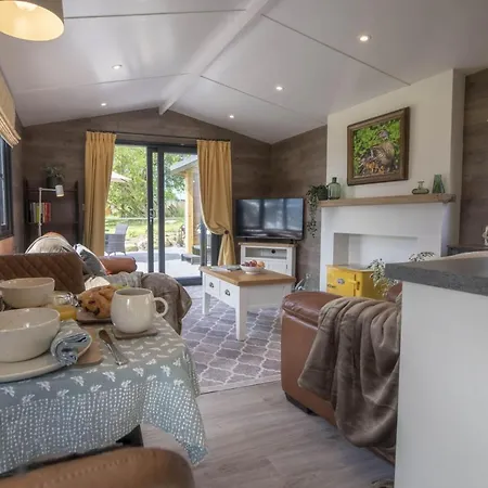 Holiday home Mallard House *
